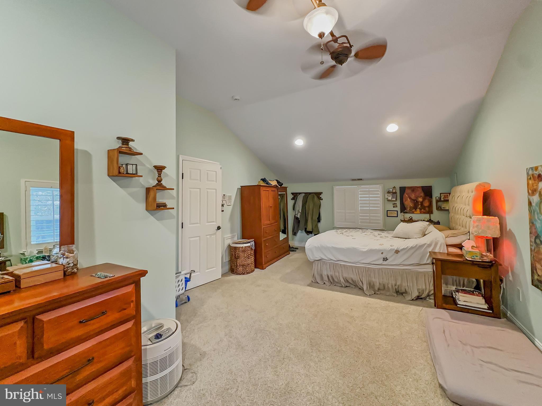 73 Rugby Place Woodbury, NJ 08096 - Photo 29 of 39 4TH BEDROOM/FR