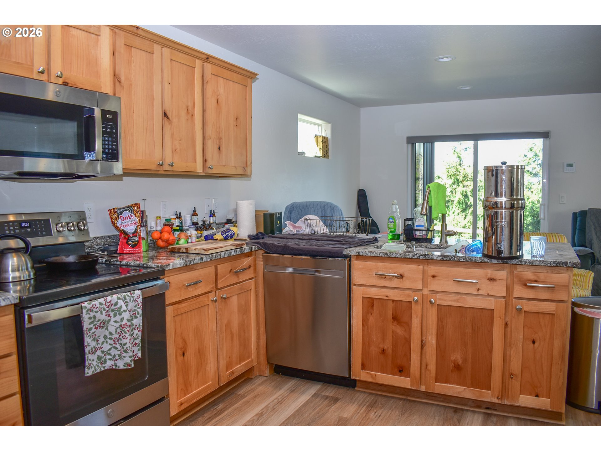 310 East Rapp Road Talent, OR 97540 - Photo 20 of 34