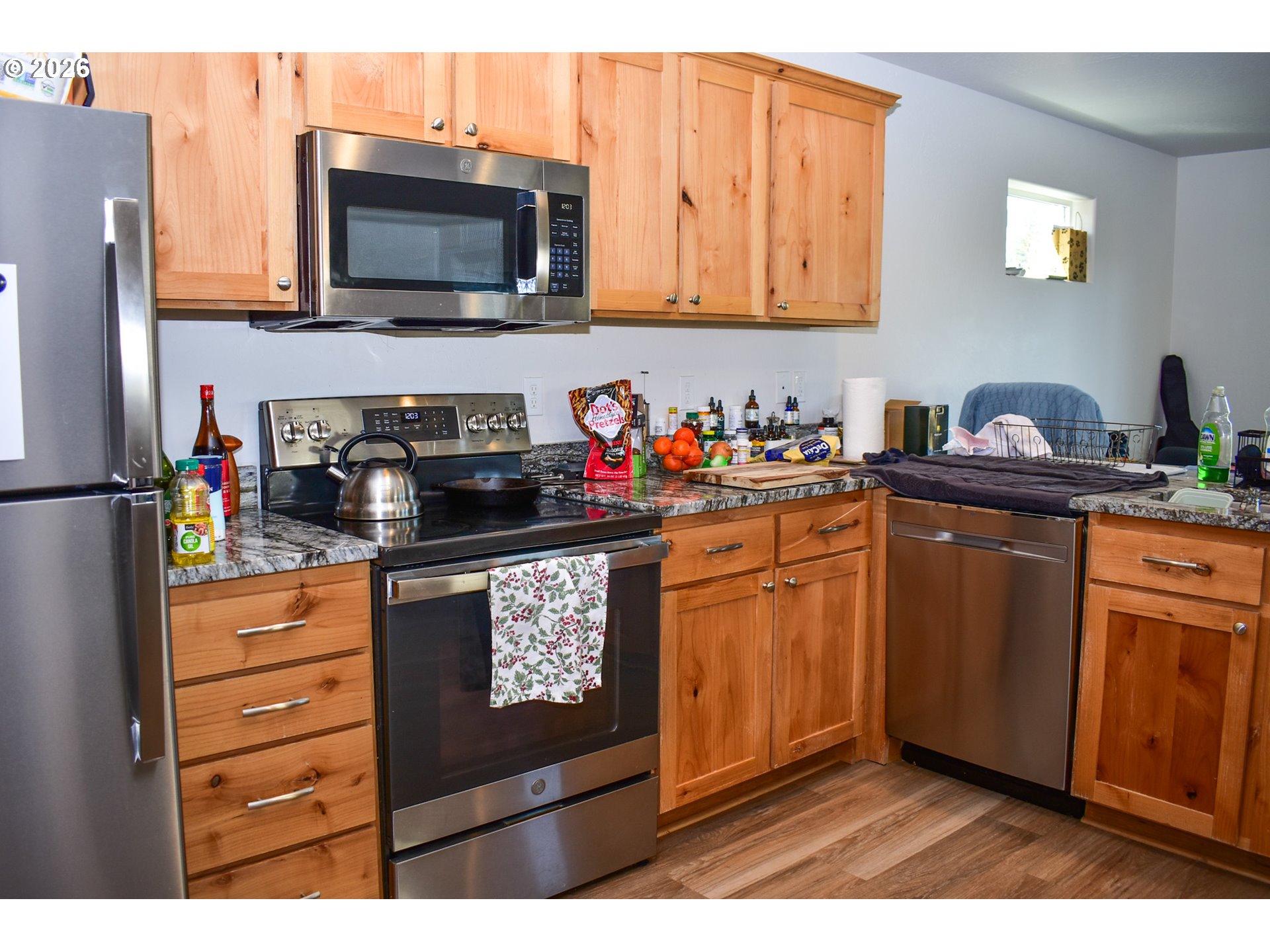 310 East Rapp Road Talent, OR 97540 - Photo 21 of 34