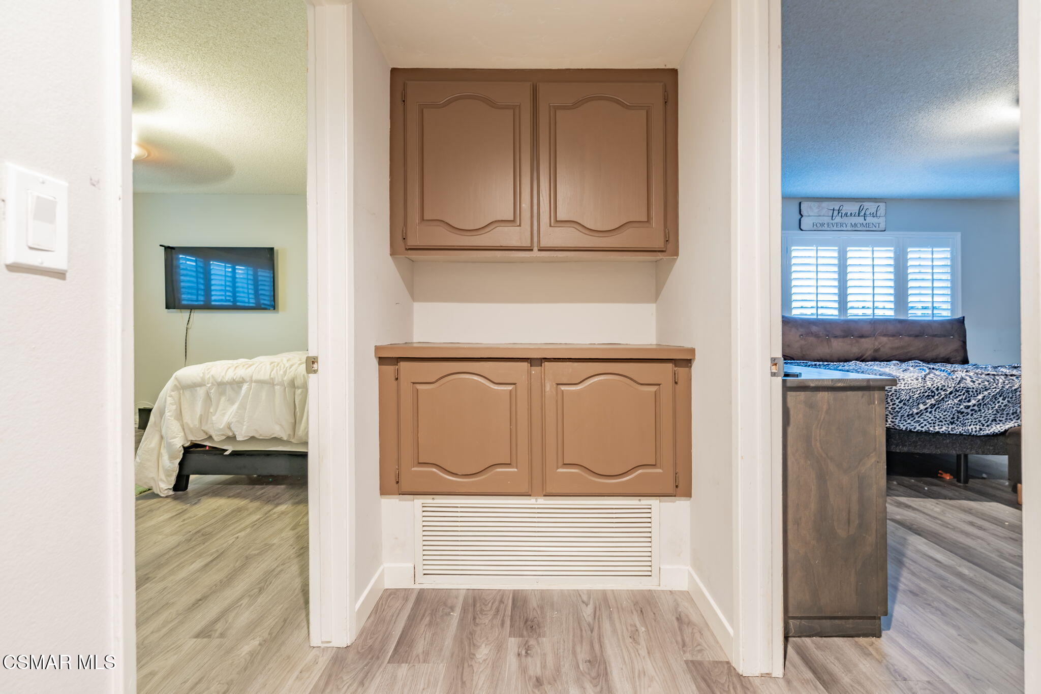 761 Lyons Court Simi Valley, CA 93065 - Photo 36 of 61 a bedroom with a bed and a window