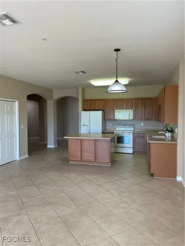 $2,100 | 14961 Reflection Key Circle, Unit 431, Fort Myers, FL 33907