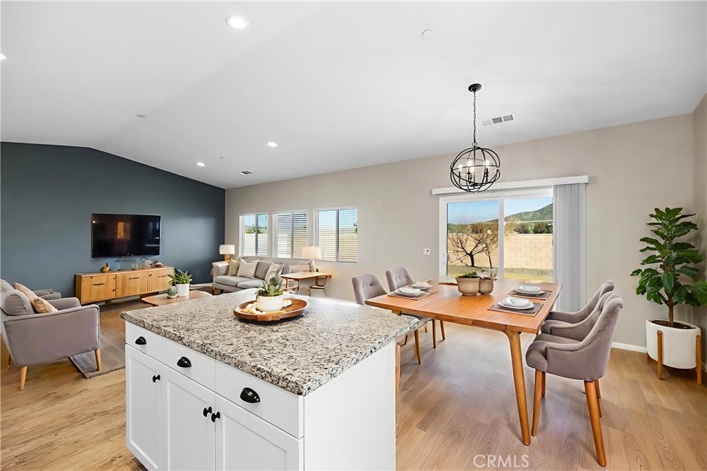 29978 Windmill Farms Road Winchester, CA 92596 - Photo 14 of 44 Virtually staged