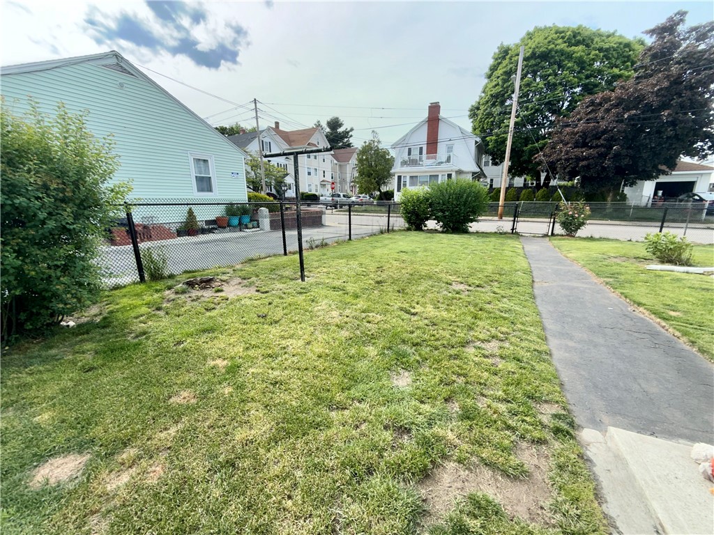 3 Clover Street Pawtucket, RI 02860 - Photo 19 of 22