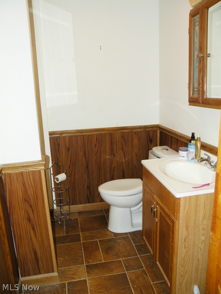 4046 Center Road Brunswick, OH 44212 - Photo 11 of 23 Gallery Image 11