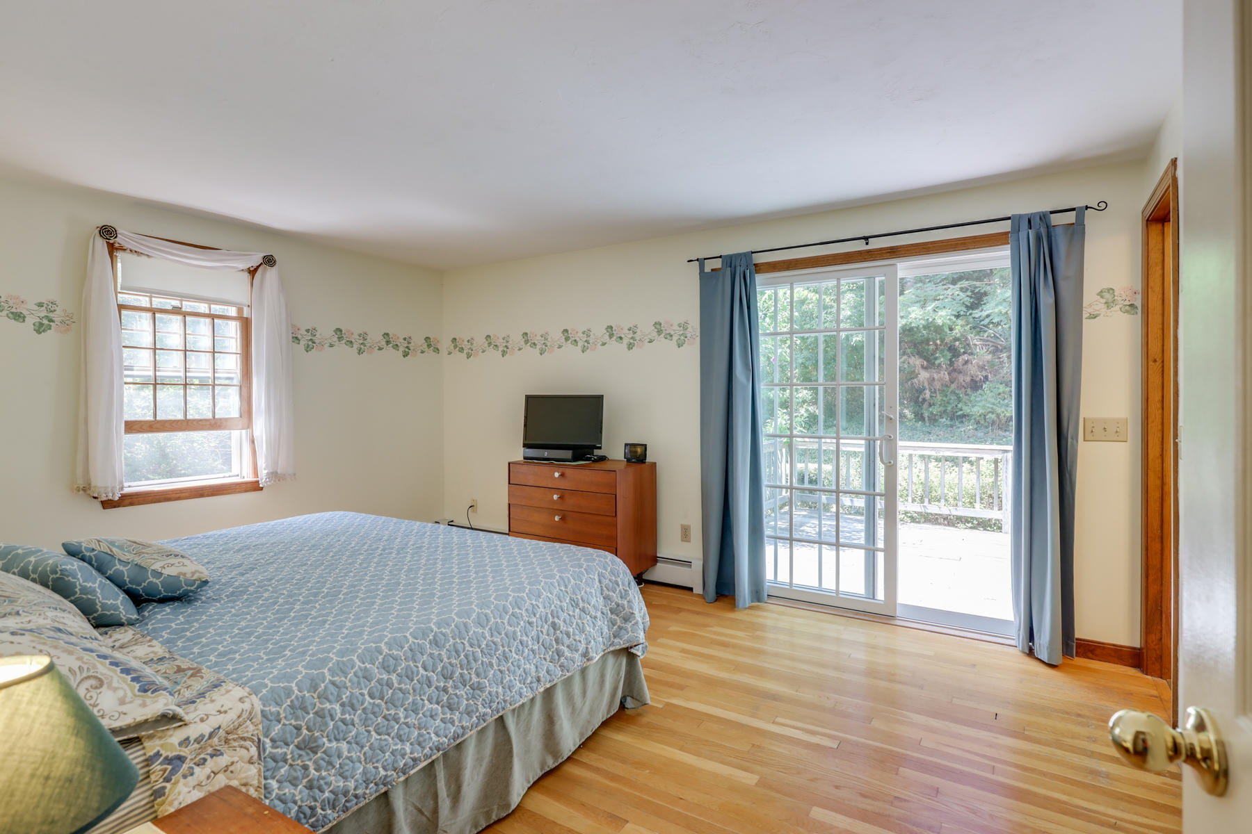 528 South Orleans Road Orleans, MA 02653 - Photo 3 of 41 3P2A6409