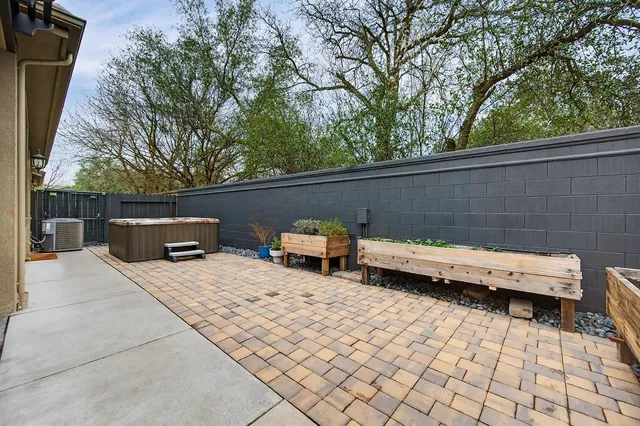 $589,000 | 7102 Orchard Circle, Penryn, CA 95663