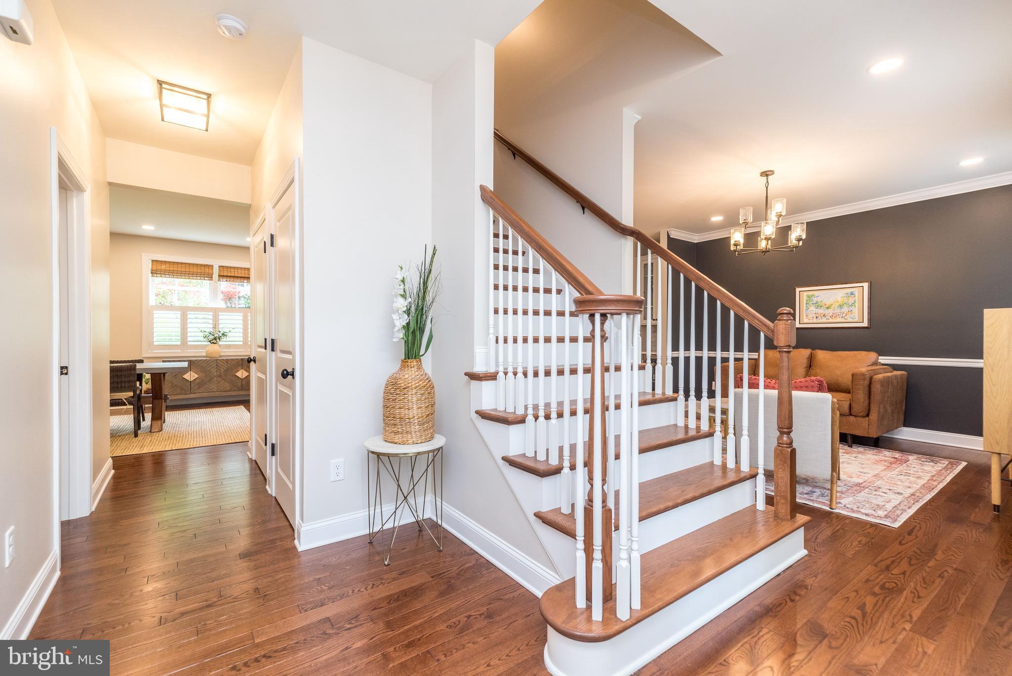 14 Rose Hill Road Media, PA 19063 - Photo 6 of 49 Foyer
