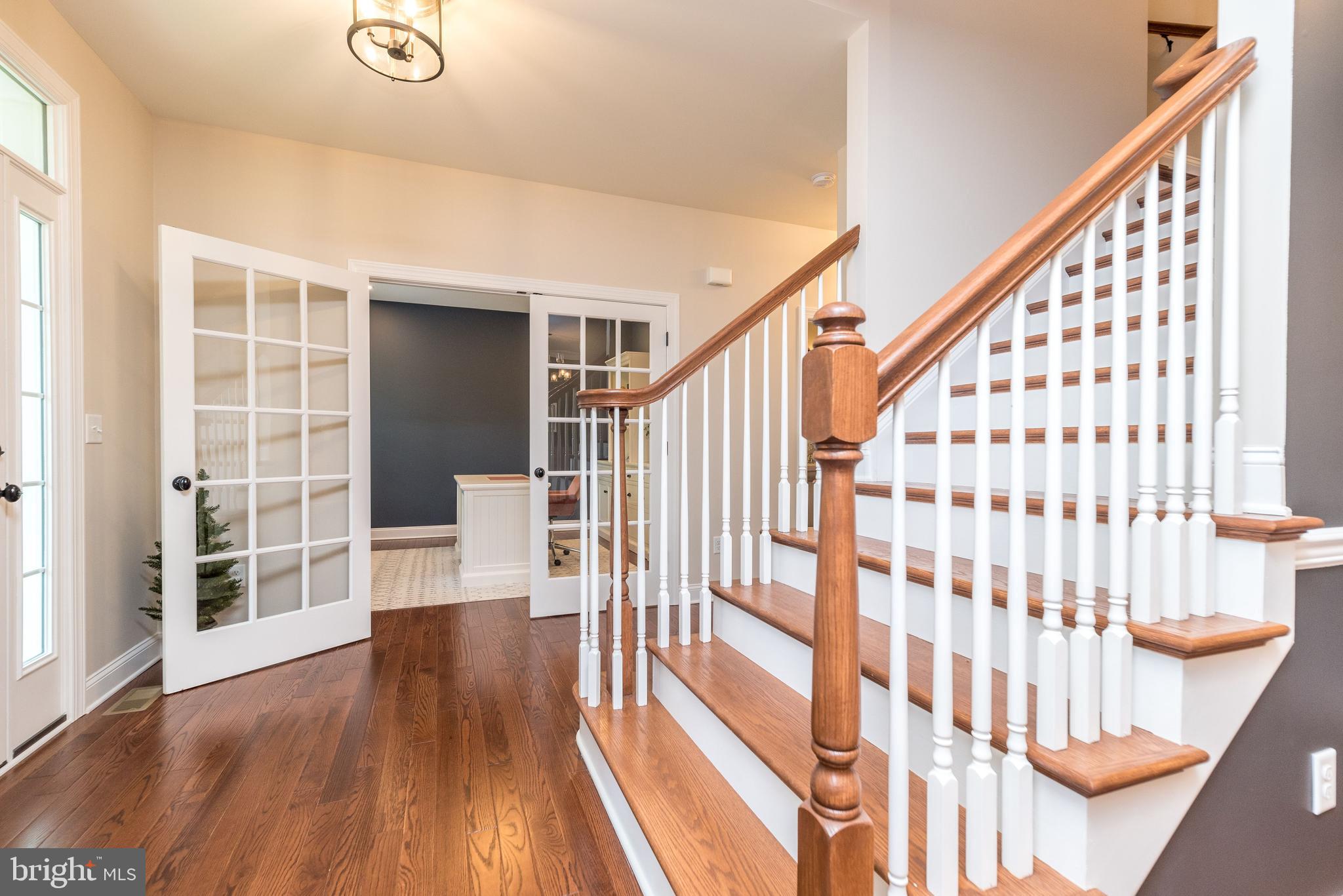 14 Rose Hill Road Media, PA 19063 - Photo 7 of 49 Foyer