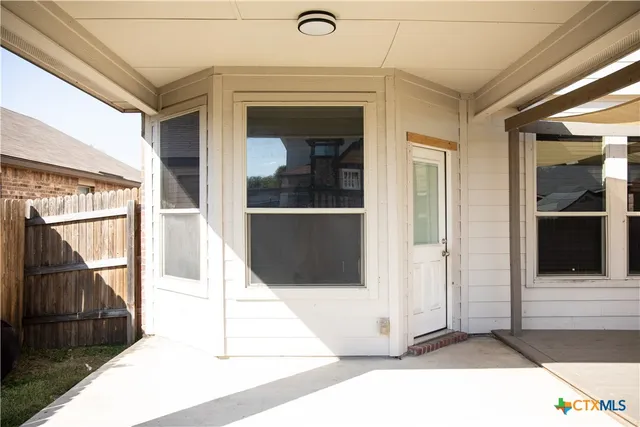 a view of a entryway door of the house