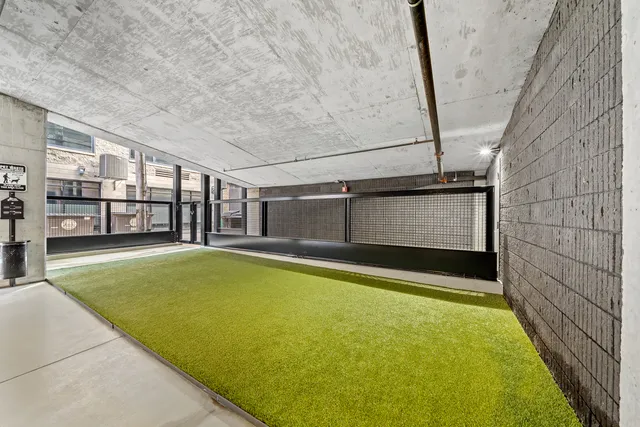 $1,995,000 | 400 West Huron Street, Unit 1001, Chicago, IL 60654