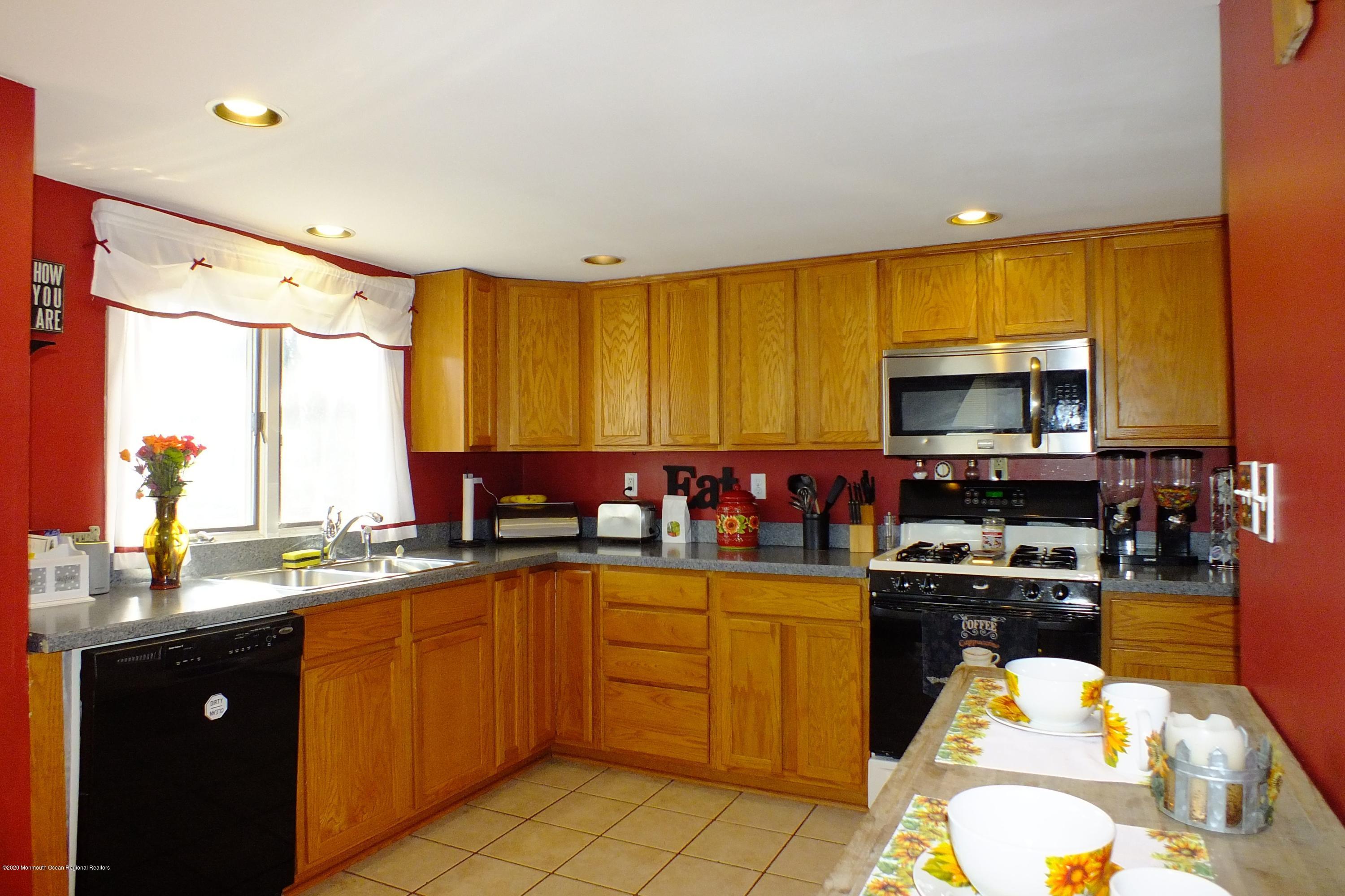 648 Windsor Road Brick, NJ 08723 - Photo 8 of 19 648 Windsor Rd. Kitchen additional view