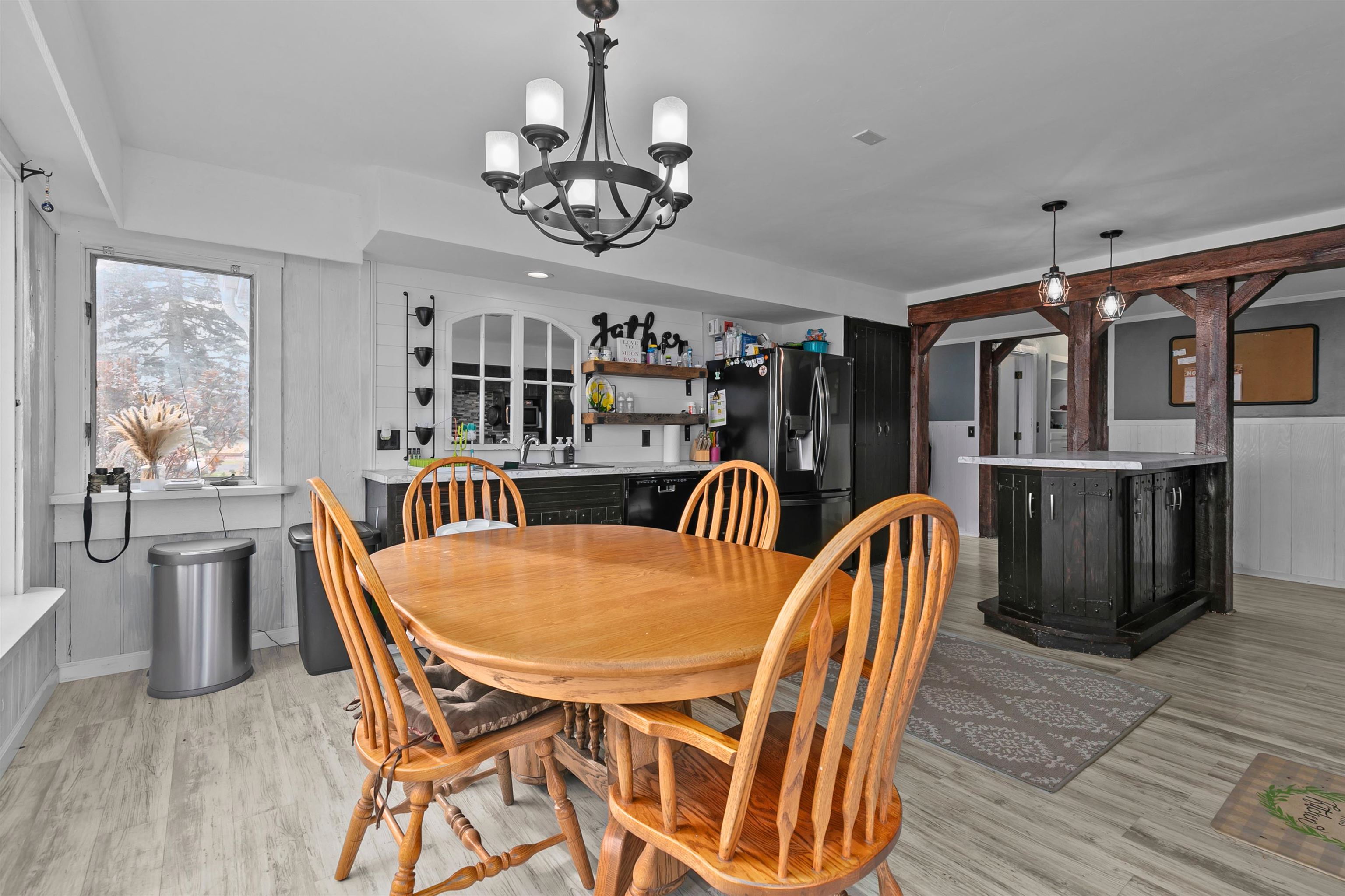 W7185 County Rd P Shiocton, WI 54170 - Photo 10 of 44