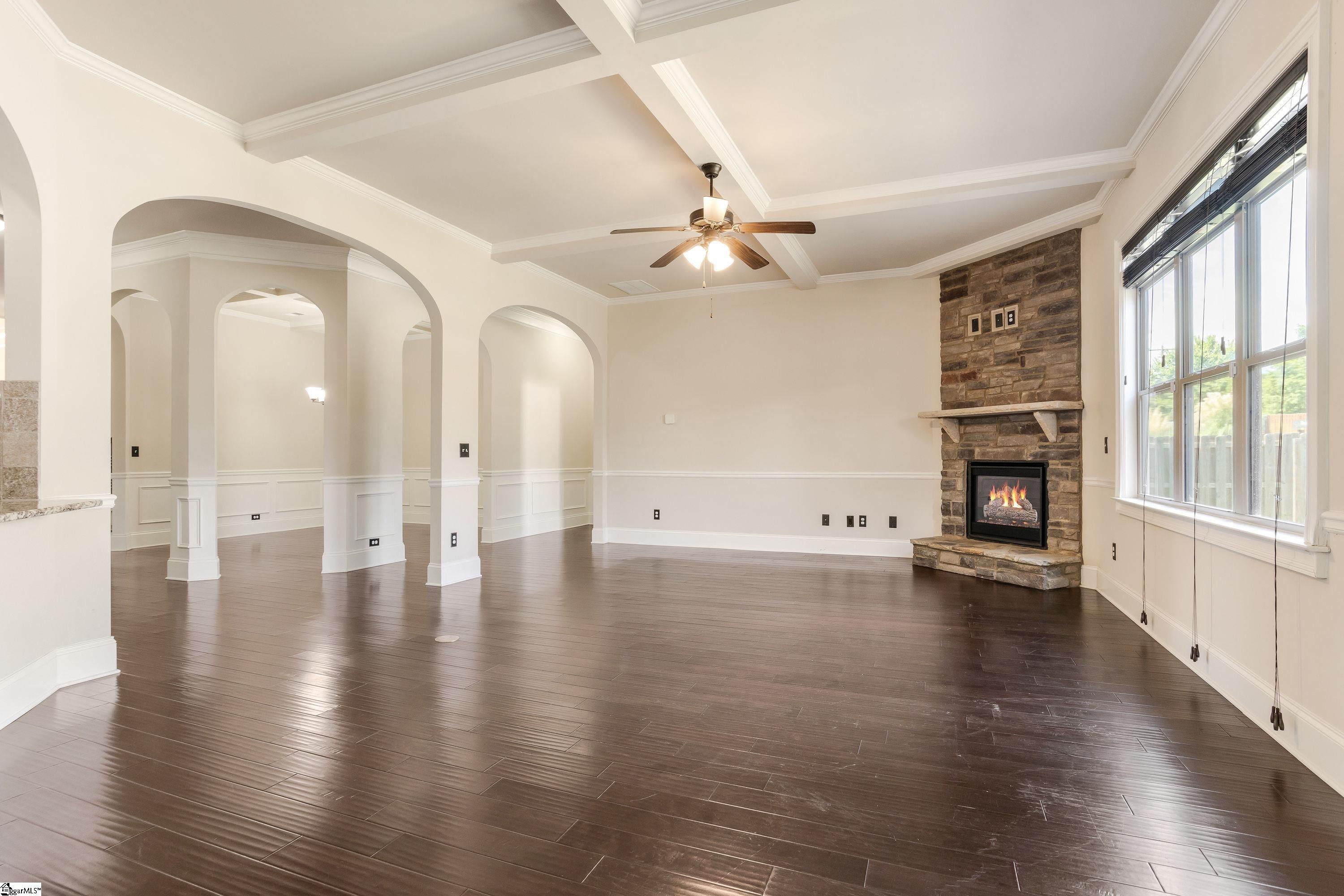 300 Stoneleigh Road Simpsonville, SC 29681 - Photo 14 of 36 Gallery Image 14
