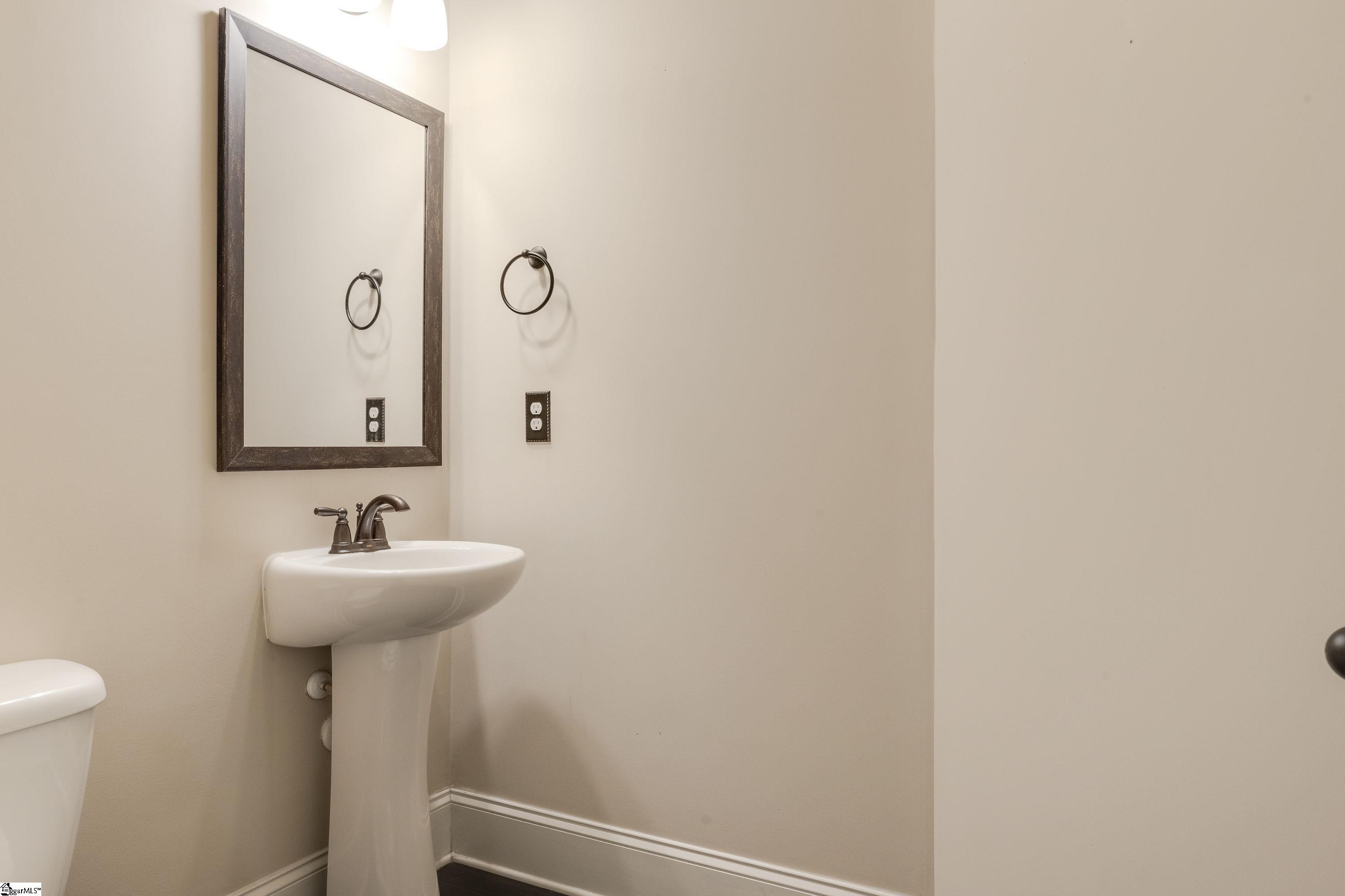 300 Stoneleigh Road Simpsonville, SC 29681 - Photo 22 of 36 Gallery Image 22