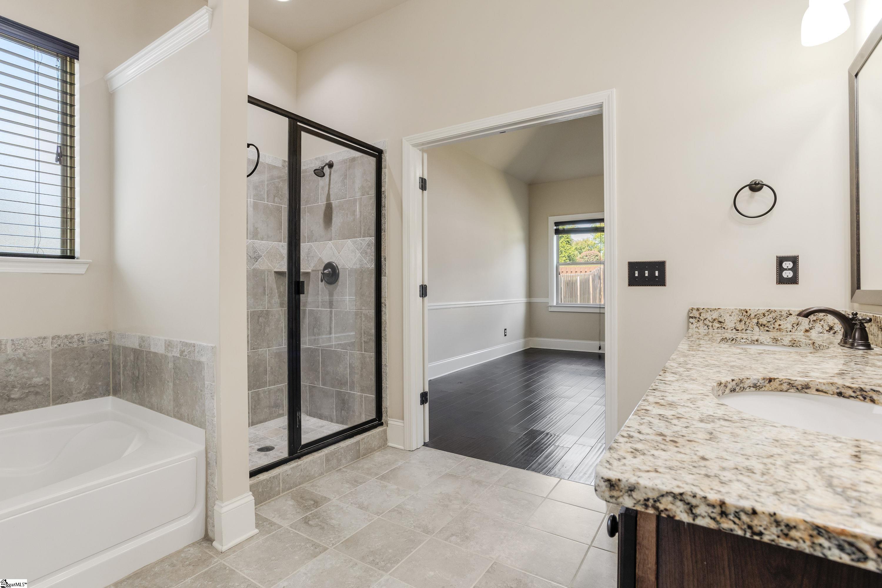 300 Stoneleigh Road Simpsonville, SC 29681 - Photo 26 of 36 Gallery Image 26