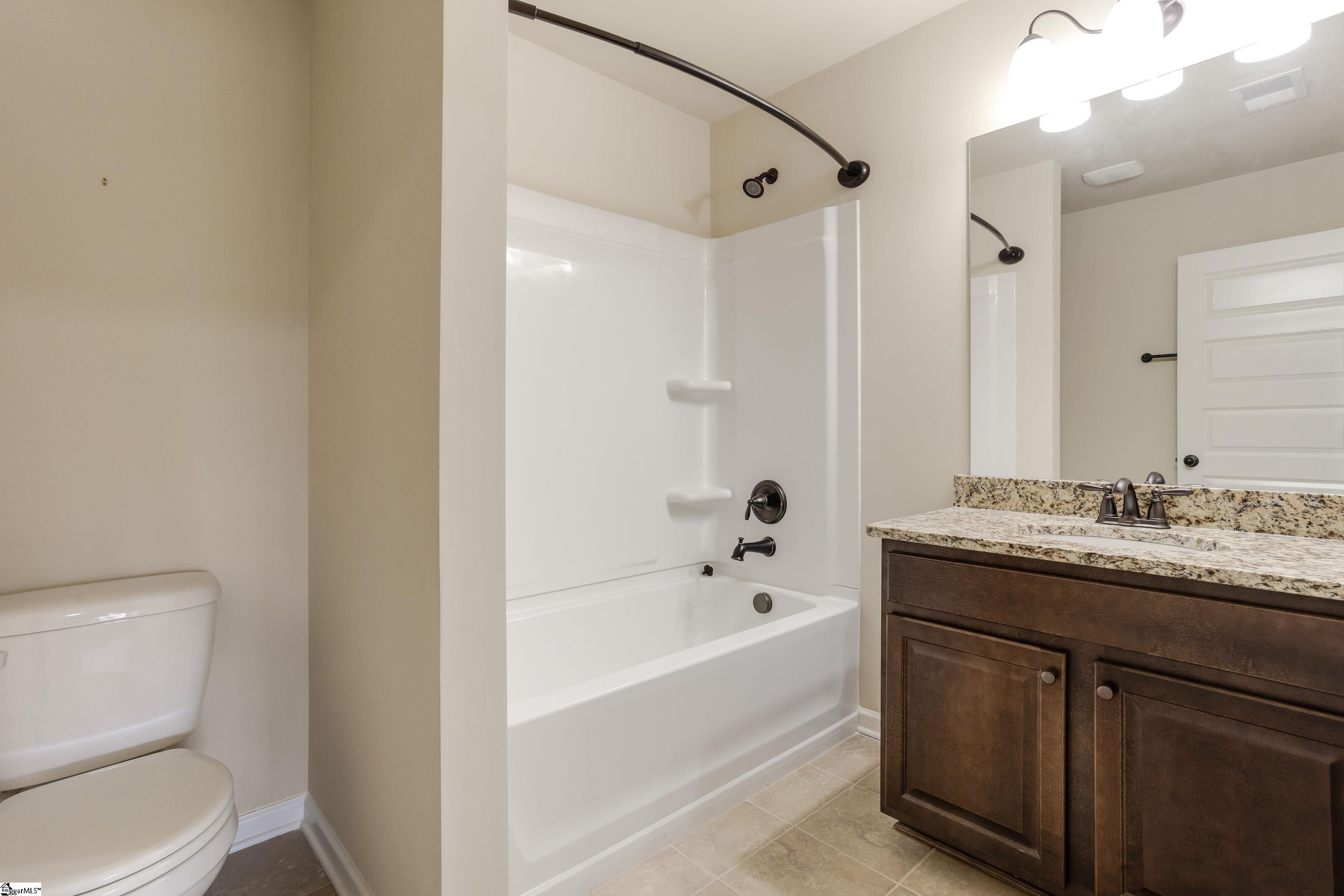 300 Stoneleigh Road Simpsonville, SC 29681 - Photo 33 of 36 Gallery Image 33