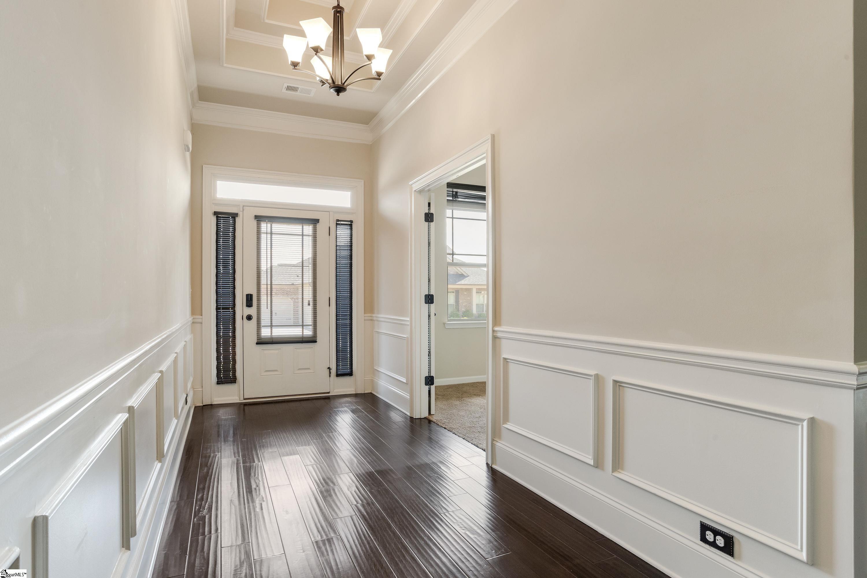 300 Stoneleigh Road Simpsonville, SC 29681 - Photo 4 of 36 Gallery Image 4