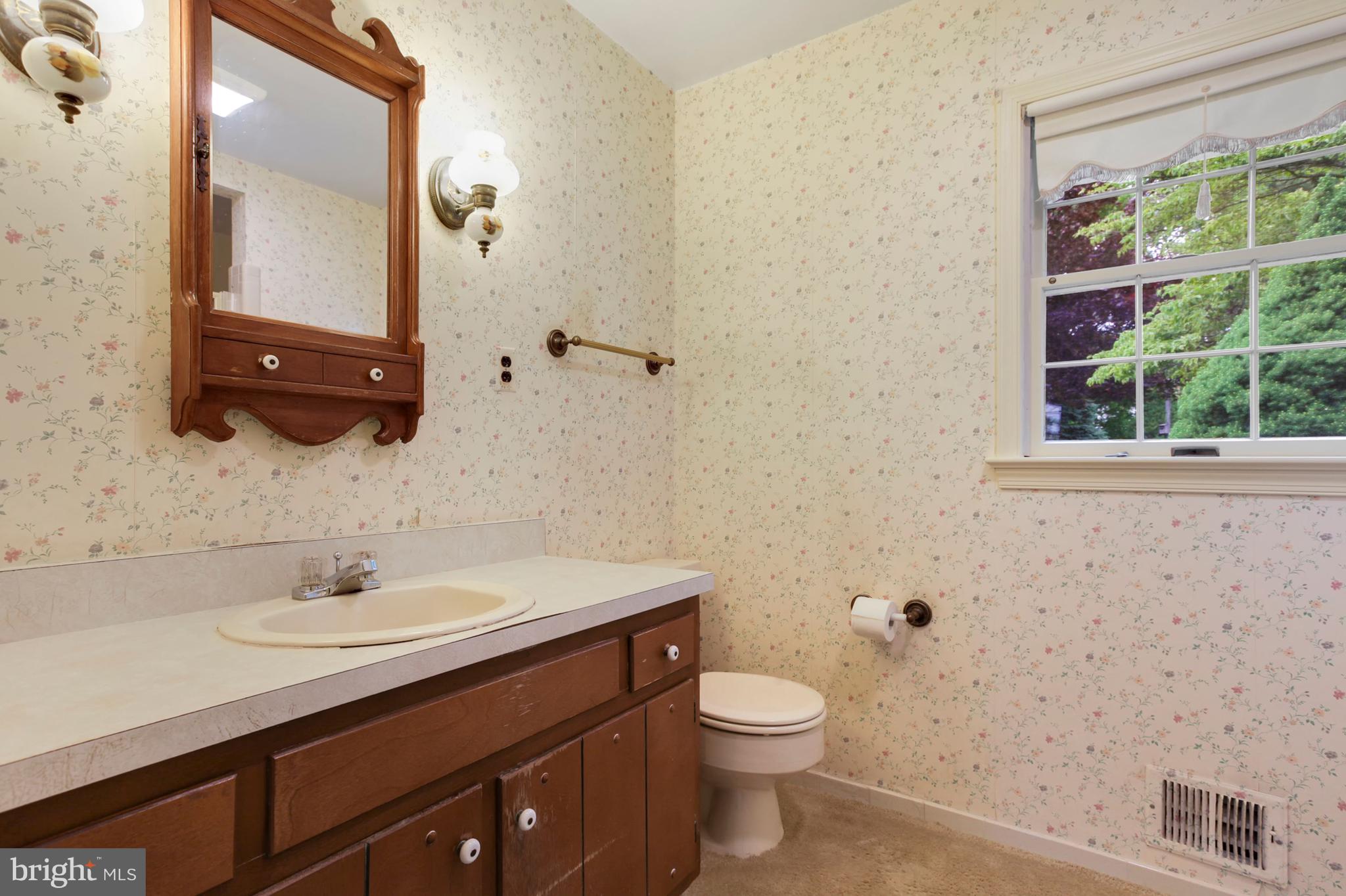 8488 Reservoir Road Fulton, MD 20759 - Photo 18 of 37 Full Bath