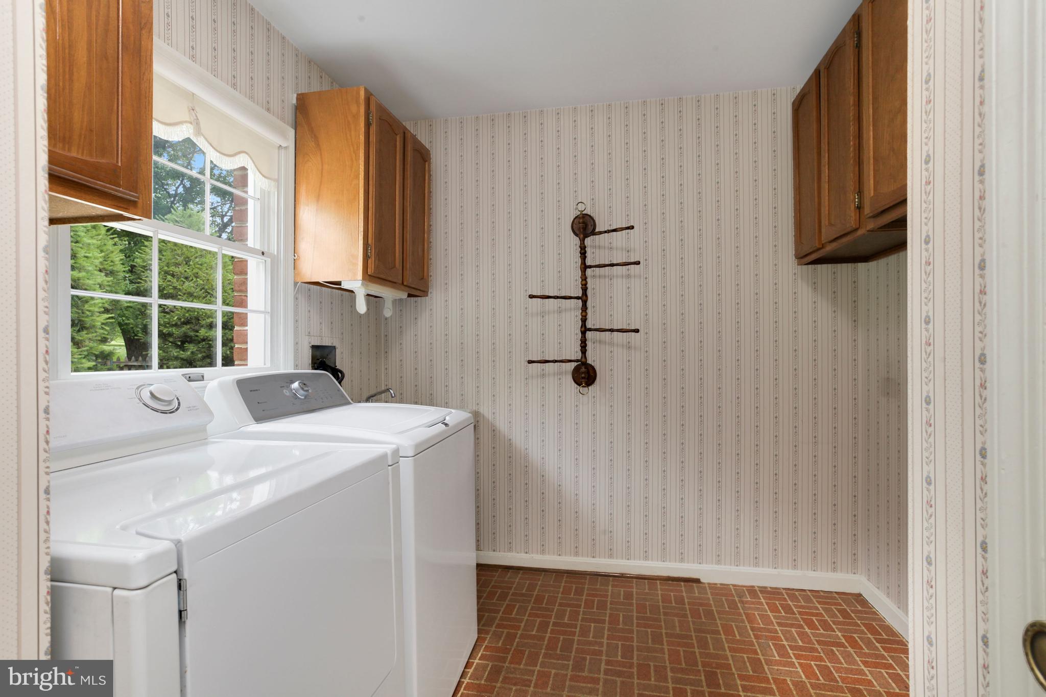 8488 Reservoir Road Fulton, MD 20759 - Photo 19 of 37 Laundry