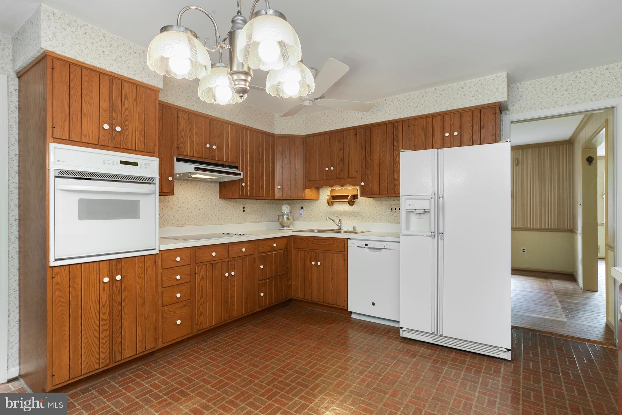 8488 Reservoir Road Fulton, MD 20759 - Photo 8 of 37 Kitchen