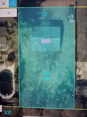 a picture of a bathroom