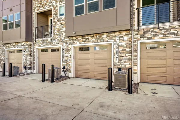 $395,000 | 20597 East 62nd Drive, Aurora, CO 80019