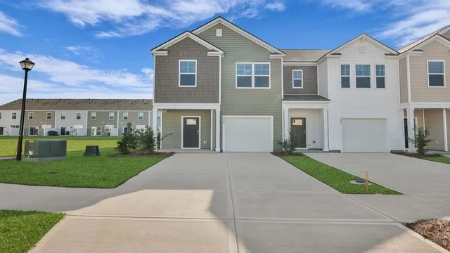 $339,900 | 134 Yarrow Way, Moncks Corner, SC 29461