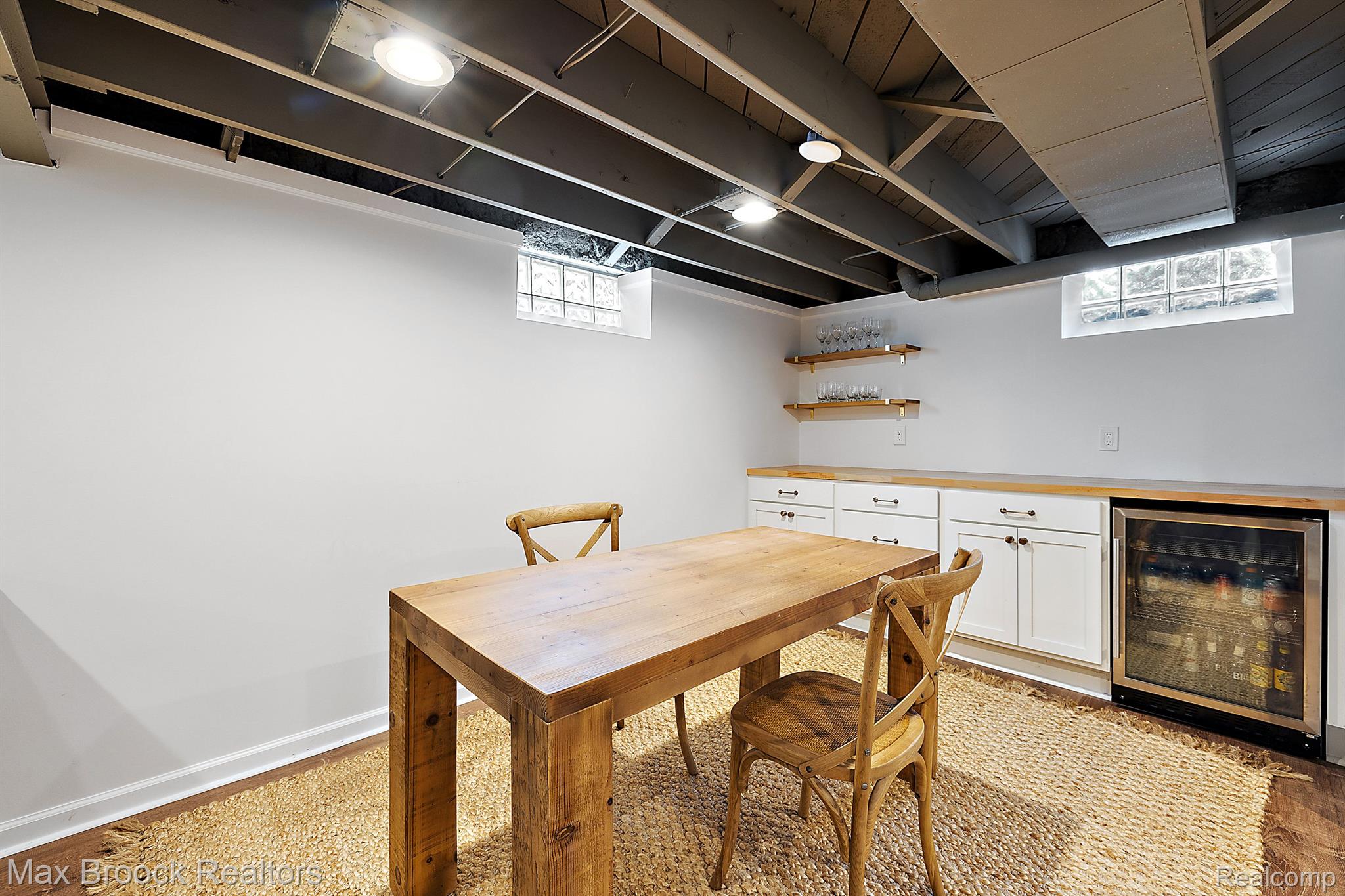 2810 Manchester Road Birmingham, MI 48009 - Photo 20 of 27 Gallery Image 20