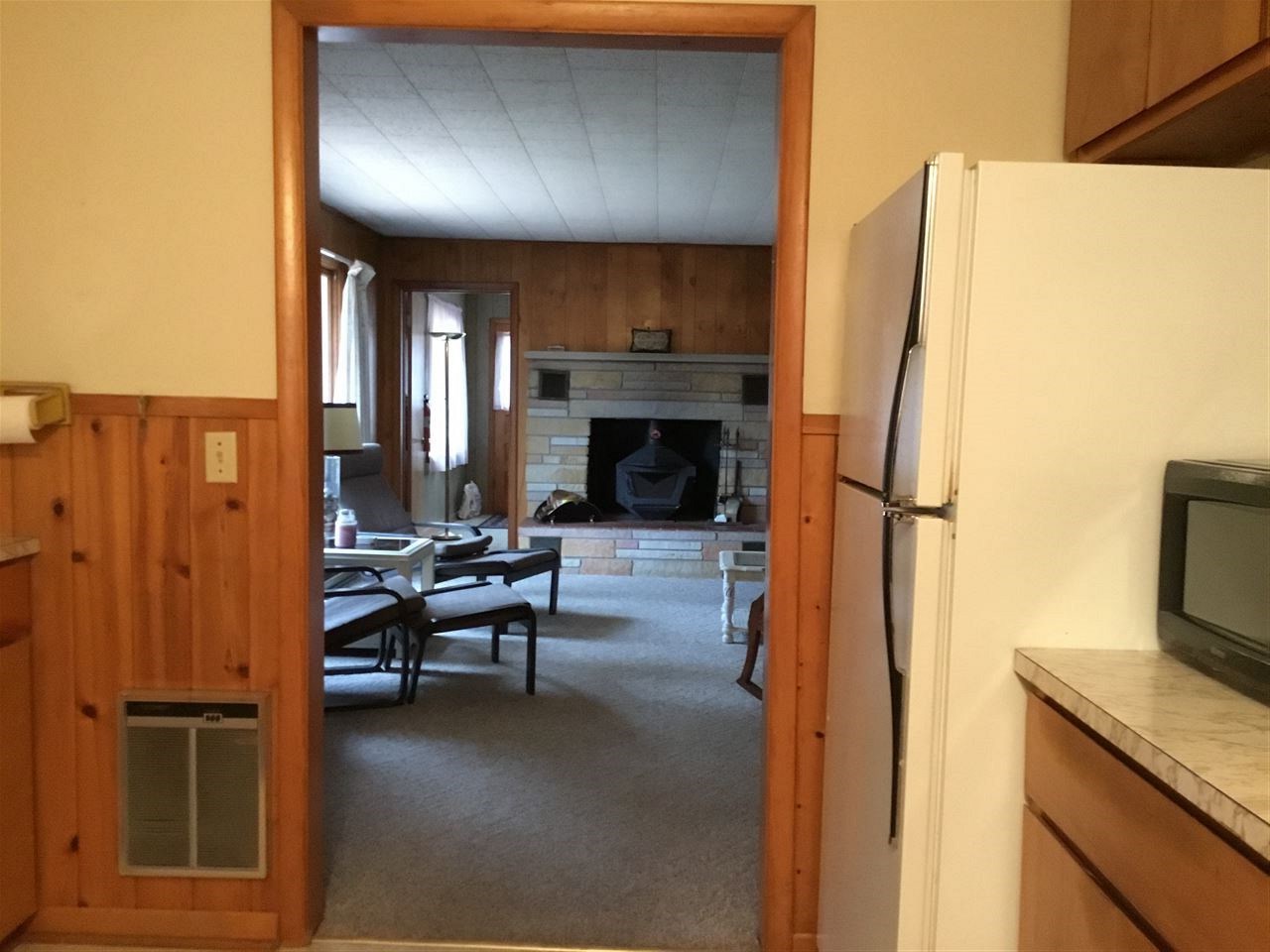 1501 North Setterbo Road Suttons Bay, MI 49682 - Photo 6 of 45 1854514-5.JPG