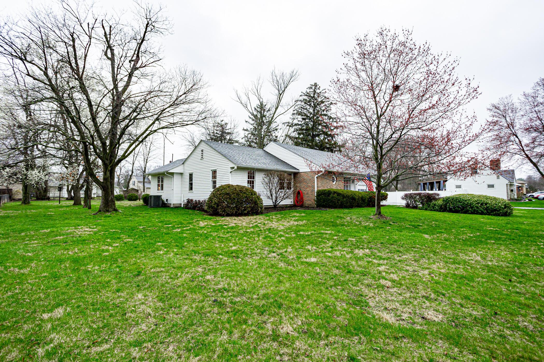 2368 Wickliffe Road Columbus, OH 43221 - Photo 5 of 59 2368 Wickliffe Road, Columbus, Ohio 4322