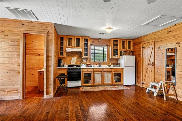 $895,000 | 21176 Sylvest Road, Franklinton, LA 70438