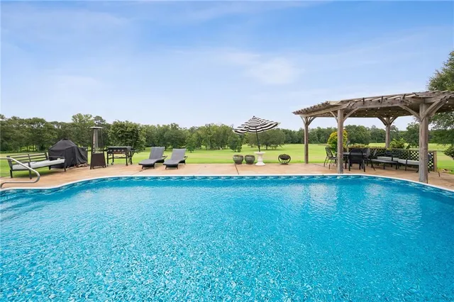 $895,000 | 21176 Sylvest Road, Franklinton, LA 70438