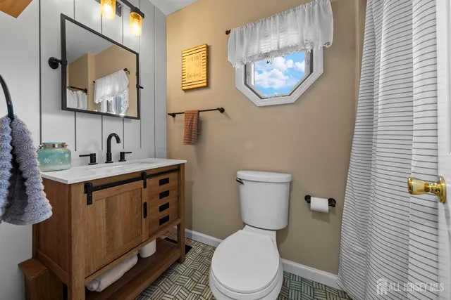 $925,000 | 55 Valley Vale Drive, Old Bridge, NJ 08857