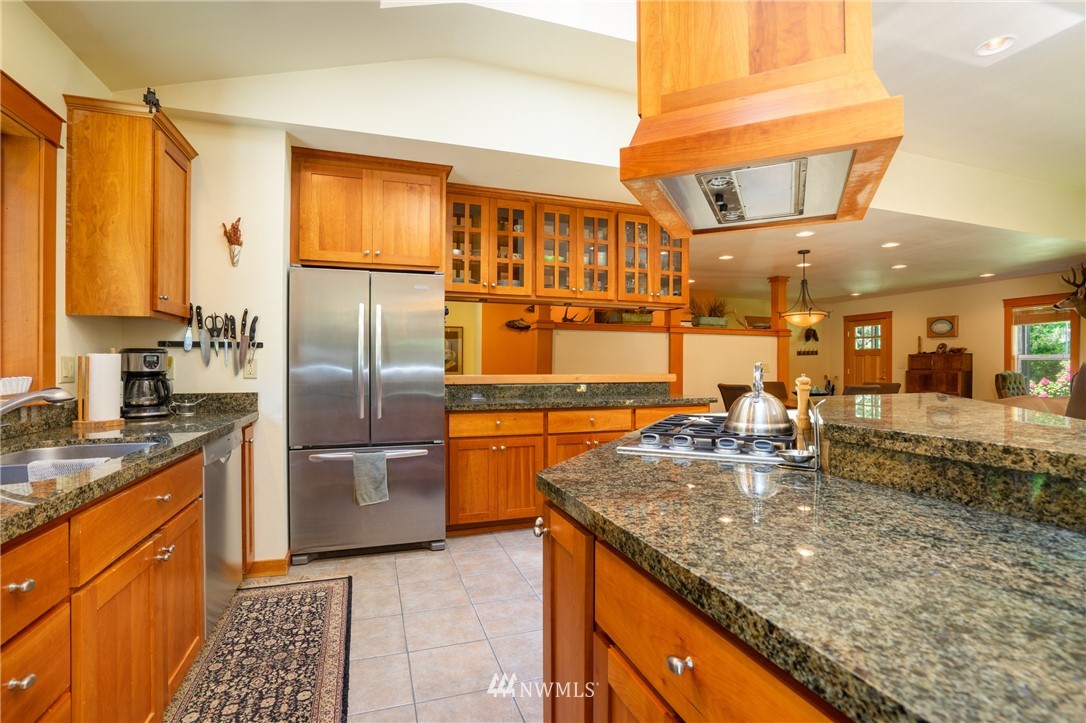 48404 Yeager Road Concrete, WA 98237 - Photo 9 of 24 Gallery Image 9
