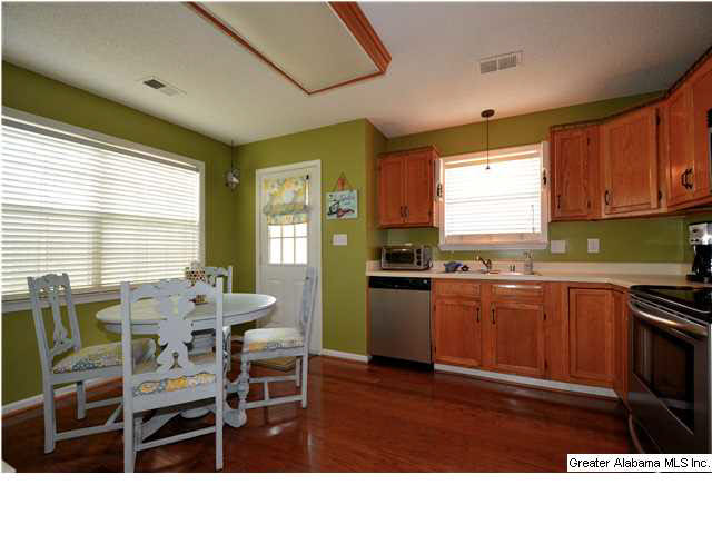 1409 Timber Circle Helena, AL 35080 - Photo 4 of 15