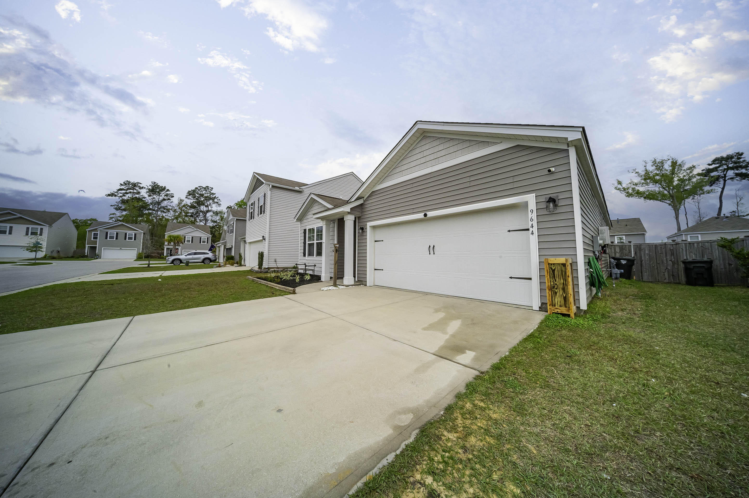 9644 Brandishing Road Ladson, SC 29456 - Photo 6 of 57 JDH_8935