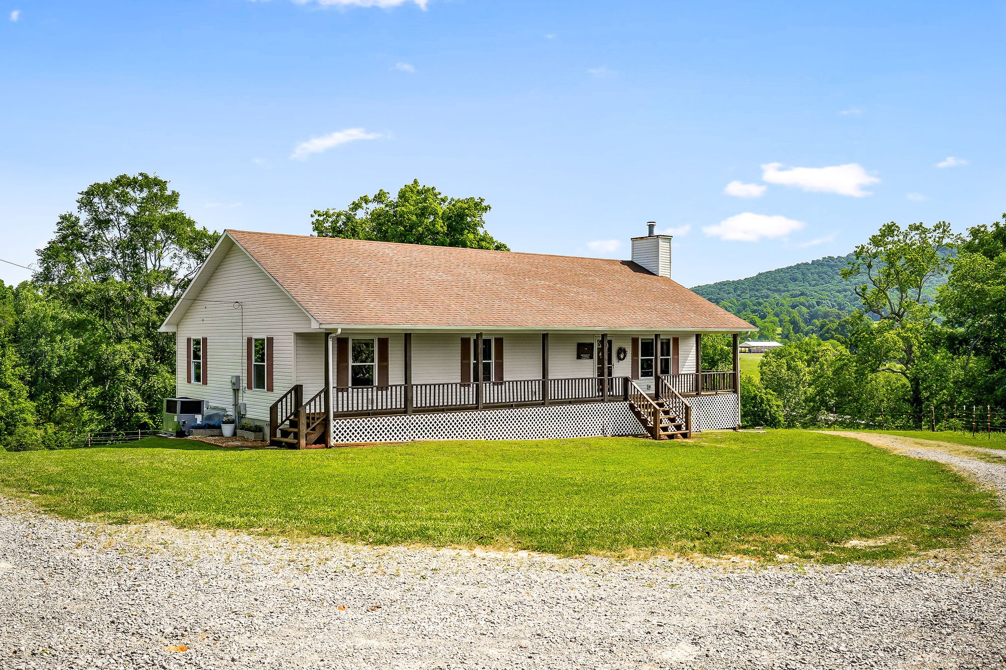 5177 Shellsford Road McMinnville, TN 37110 - Photo 1 of 51 Gallery Image 1