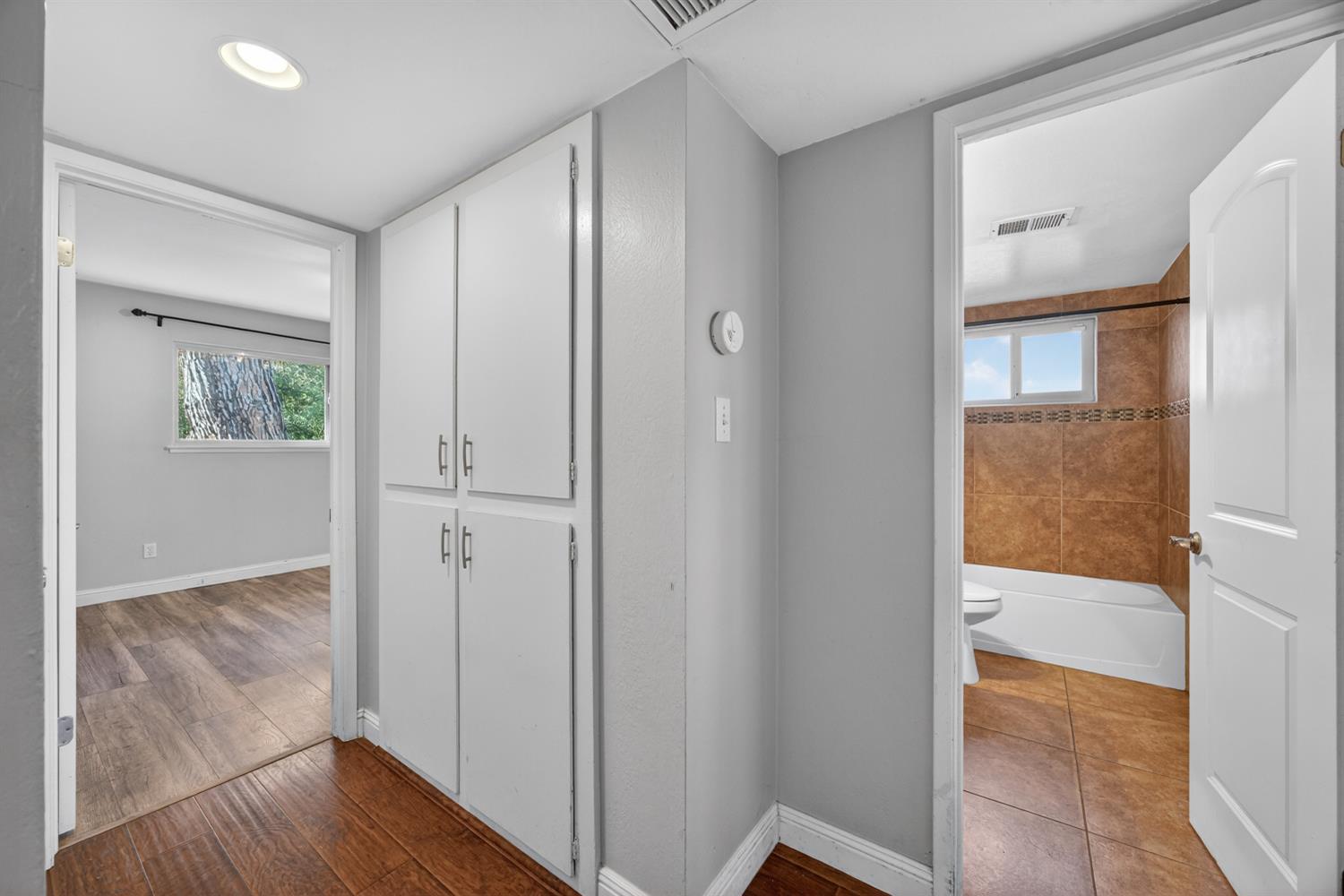 5267 Ridgevale Way Fair Oaks, CA 95628 - Photo 21 of 58