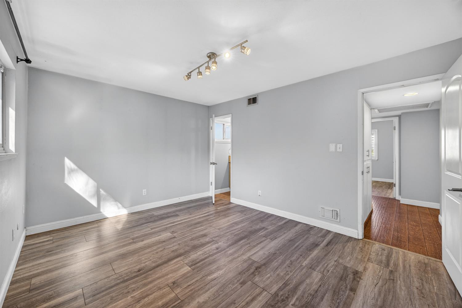 5267 Ridgevale Way Fair Oaks, CA 95628 - Photo 23 of 58