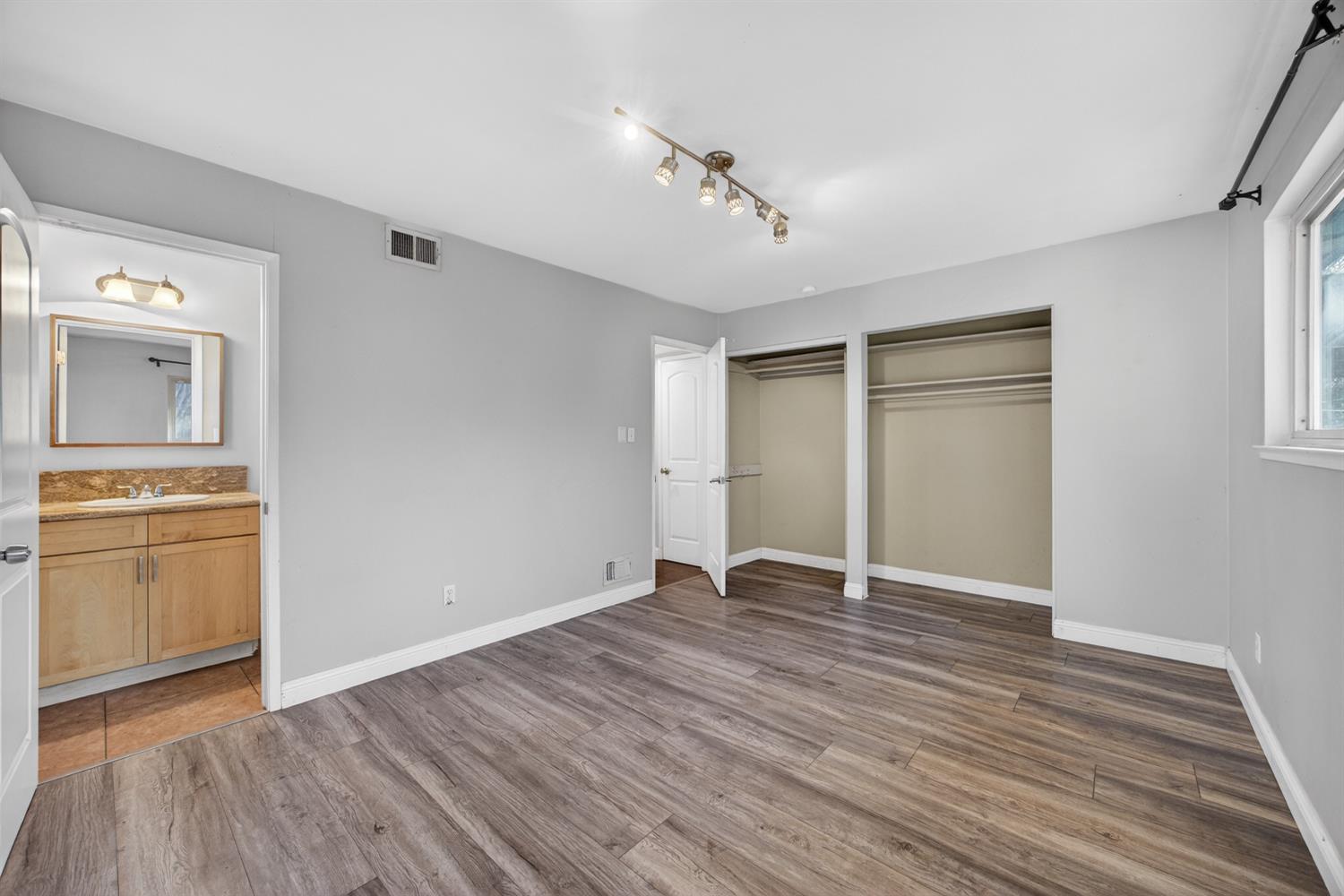 5267 Ridgevale Way Fair Oaks, CA 95628 - Photo 24 of 58