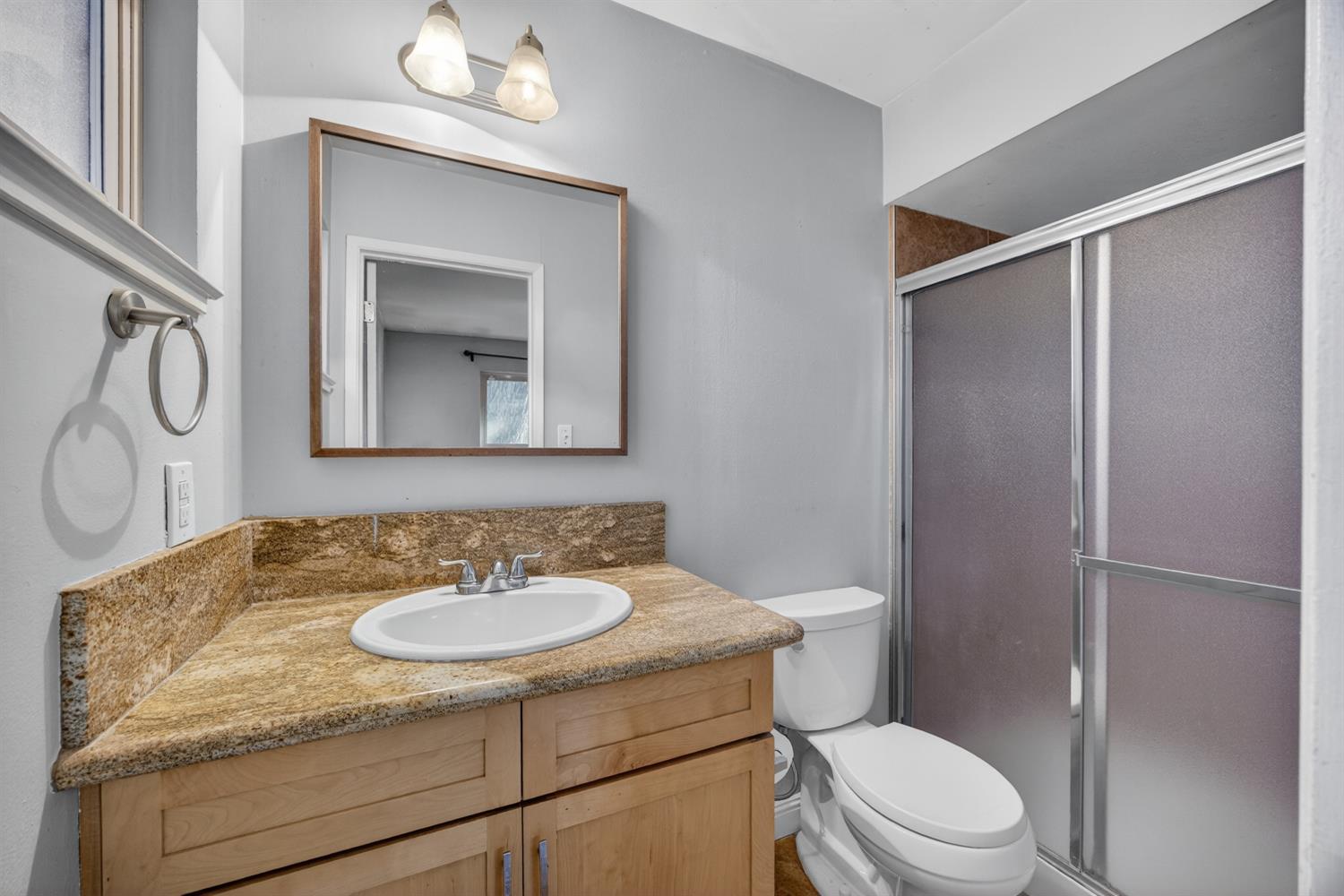 5267 Ridgevale Way Fair Oaks, CA 95628 - Photo 25 of 58