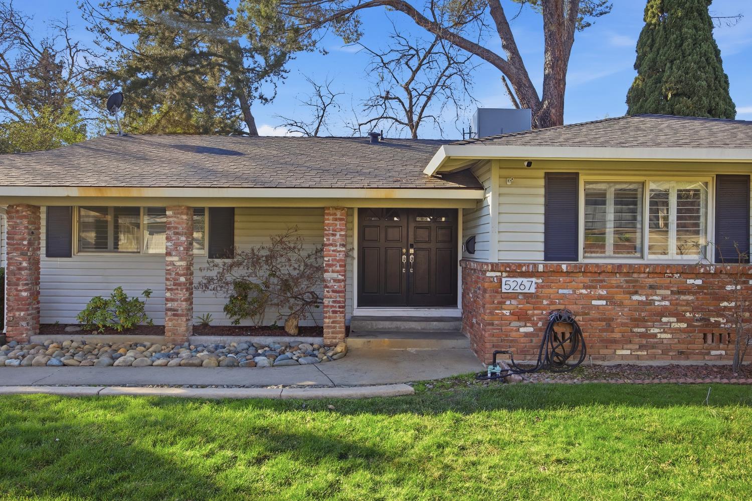 5267 Ridgevale Way Fair Oaks, CA 95628 - Photo 4 of 58