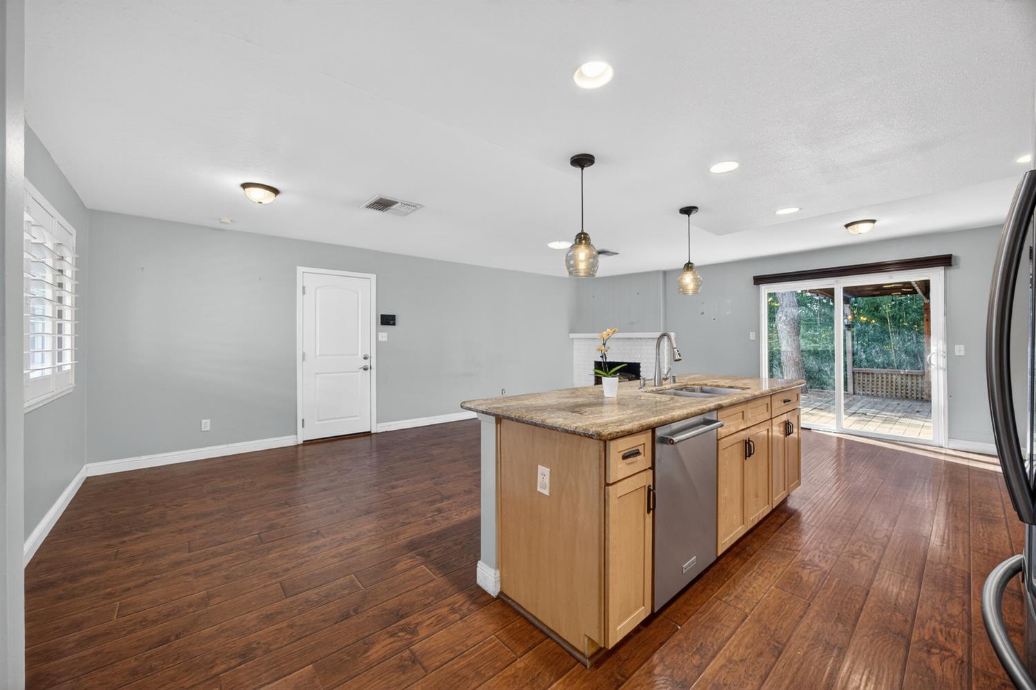 5267 Ridgevale Way Fair Oaks, CA 95628 - Photo 9 of 58