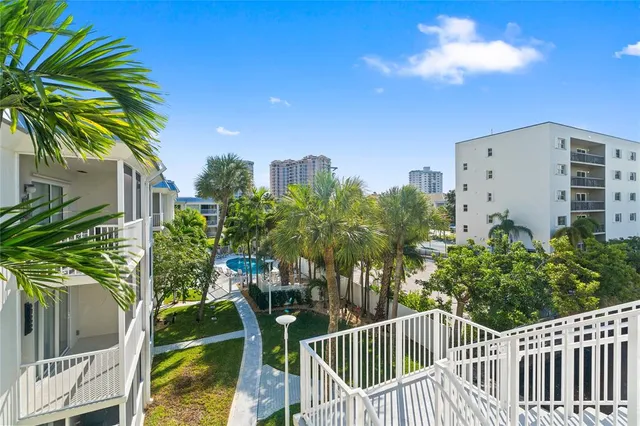 $166,000 | 1439 South Ocean Boulevard, Unit 317, Lauderdale-by-the-Sea, FL 33062