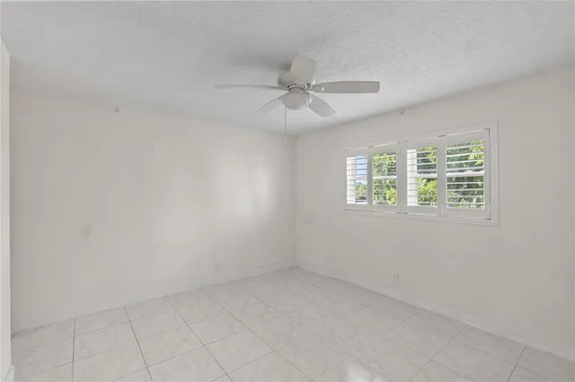 $166,000 | 1439 South Ocean Boulevard, Unit 317, Lauderdale-by-the-Sea, FL 33062
