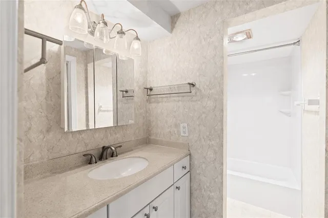 $166,000 | 1439 South Ocean Boulevard, Unit 317, Lauderdale-by-the-Sea, FL 33062