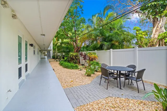 $166,000 | 1439 South Ocean Boulevard, Unit 317, Lauderdale-by-the-Sea, FL 33062