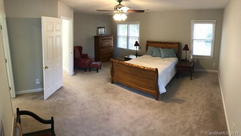 930 Cathey Road Charlotte, NC 28214 - Photo 12 of 23 Gallery Image 12