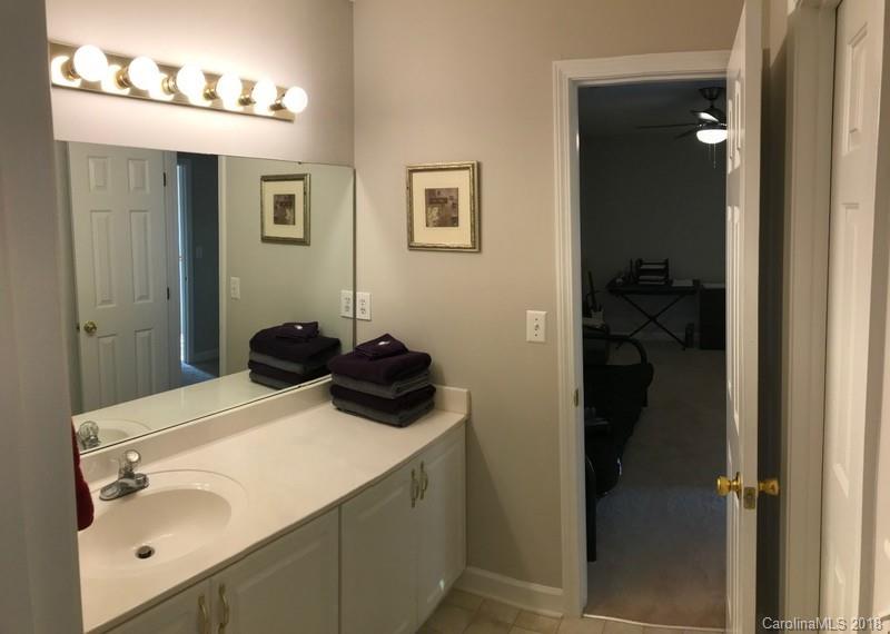 930 Cathey Road Charlotte, NC 28214 - Photo 20 of 23 Gallery Image 20