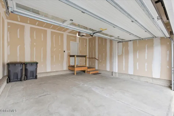 $360,000 | 86 Lona Lane, East Greenbush, NY 12144